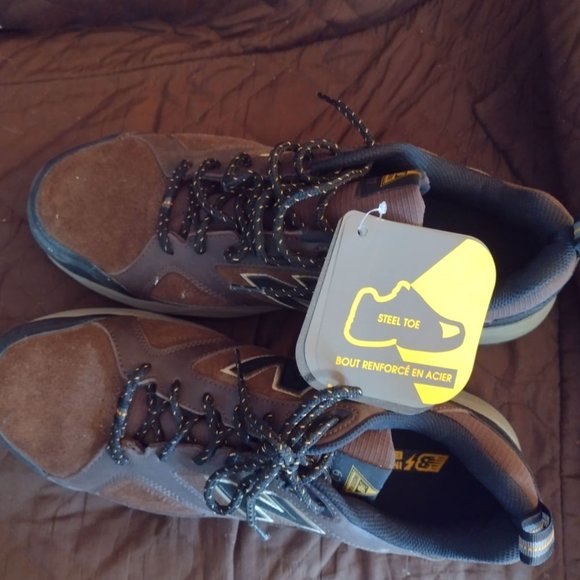 Mens New Balance Steel Toe Tennis Shoes - Picture 4 of 4